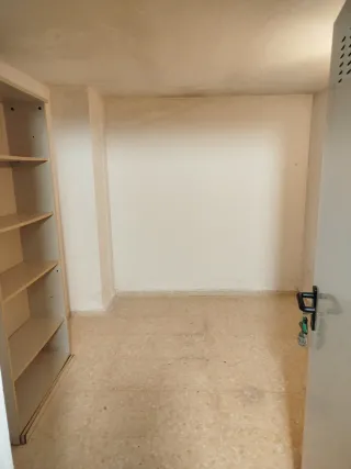 Trastero calle Zacarías de la Hera, 32