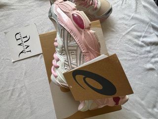 Asics Gel Kanayo 14 Rosa y Blanco