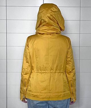 Chaqueta chubasquero amarillo mujer Zara