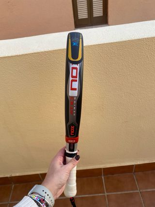 Pala de pádel NOX AT10 Genius