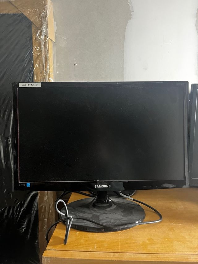 Monitores variados