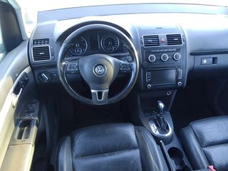 Volkswagen Touran 2.0 TDI DSG 140 CV
