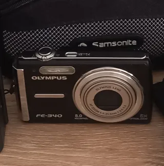 Lote 4 Fotocamere Canon Nere