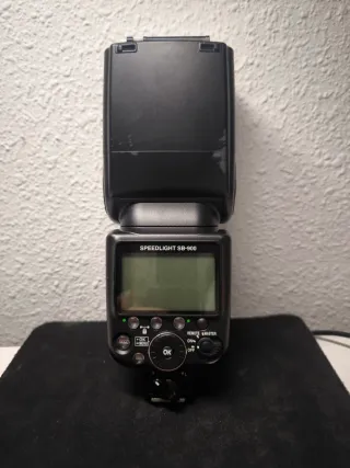 Flash Nikon SB-900