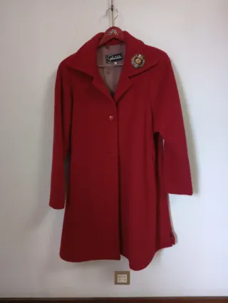 Abrigo lana rojo oscuro talla amplia 44