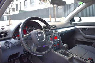 Audi A4 2.0 TDI 143 CV DPF AMBITTION