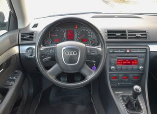Audi A4 2.0 TDI 143 CV DPF AMBITTION