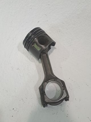 PISTON OPEL INSIGNIA BERLINA (4)