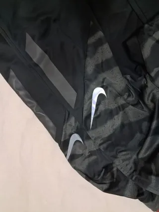 Chandal Nike Dri-Fit 8-10 años ( 137-147 cm)