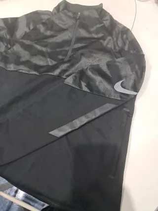 Chandal Nike Dri-Fit 8-10 años ( 137-147 cm)