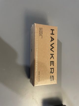 Gafas de sol Hawkers negras lentes rojas SIN ABRIR