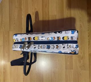 Maleta portátil Misako con estampado de gatos