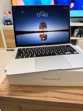 MacBook Air M1 8/512GB Plata