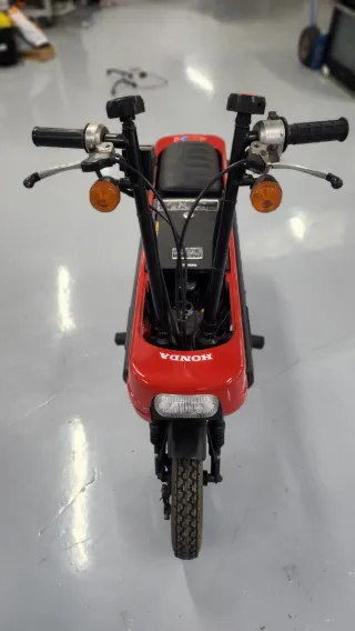 Honda Motocompo Clásica Roja