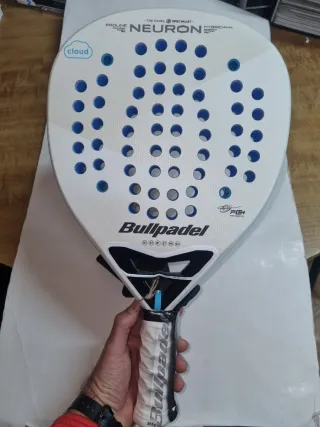 Bullpadel Neuron Cloud 25