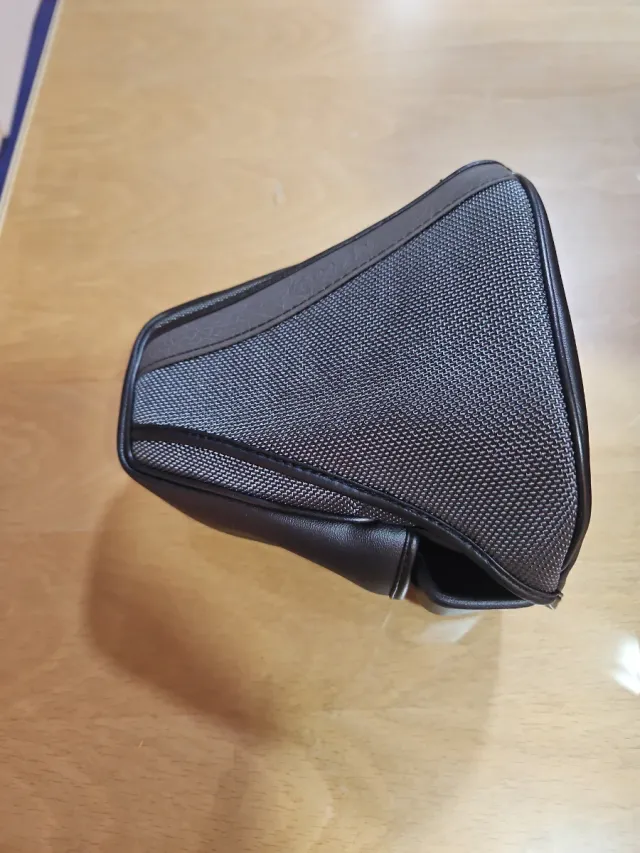 Funda Nikon F-50 Original