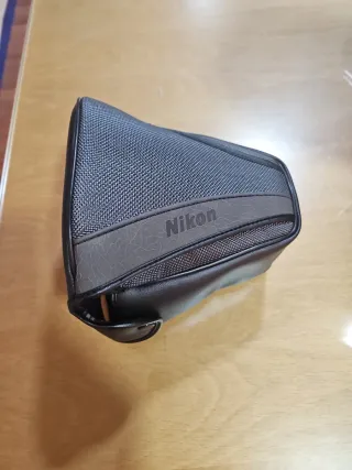 Funda Nikon F-50 Original