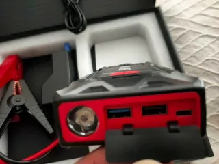 Arrancador BRPOM 15800 mAh Coche/Moto