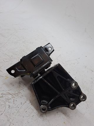 SOPORTE CAMBIO KIA STONIC (2)