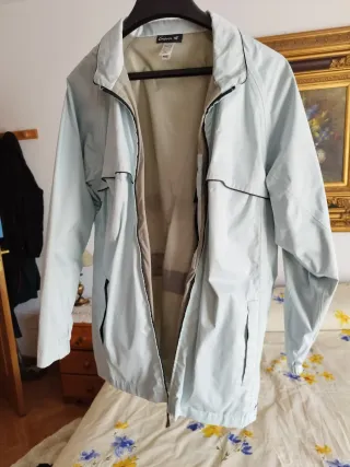 Cazadora azul ligera