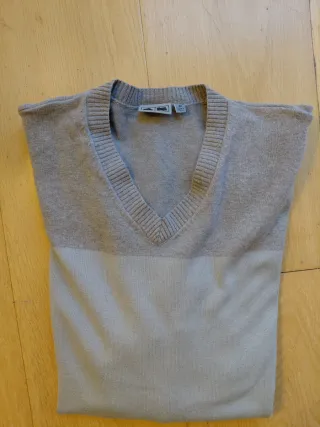 Jersey Adidas V-Neck Gris Talla M