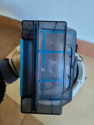 Aspirador iLife V5 con base de carga