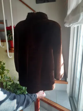 Chaquetón moutón con tira de visón marrón talla ún