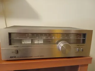Tocadisco dual modelo 1225 sintonizador akai 2250
