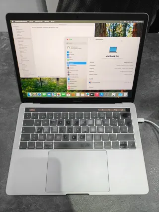 MacBook Pro 16 512GB Gris Espacial