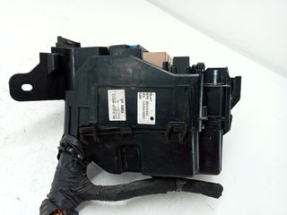 CAJA RELES / FUSIBLES KIA CEED (5)