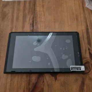 Nintendo Switch v1 con accessori