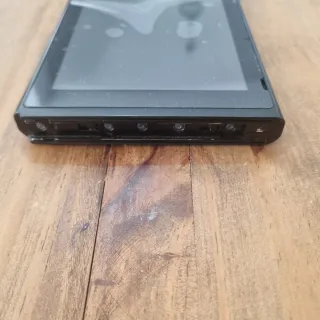 Nintendo Switch v1 con accessori