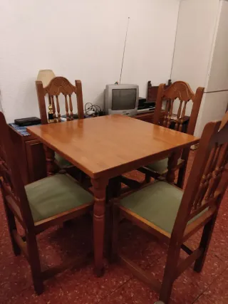 Juego de mesa de madera