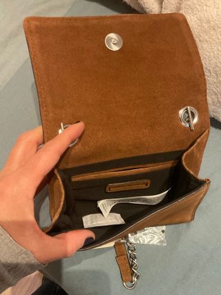 Bolso Zara marrón con cadena