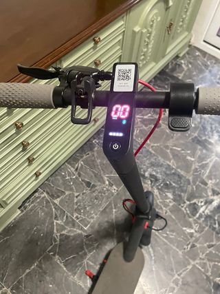 Patinete Eléctrico XFY - Como Nuevo