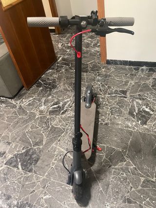 Patinete Eléctrico XFY - Como Nuevo