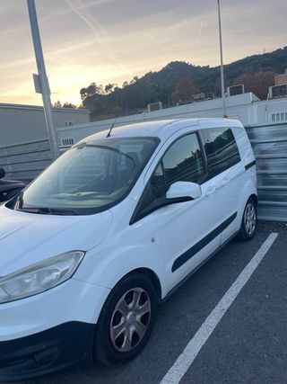 Ford Transit Courier 2017