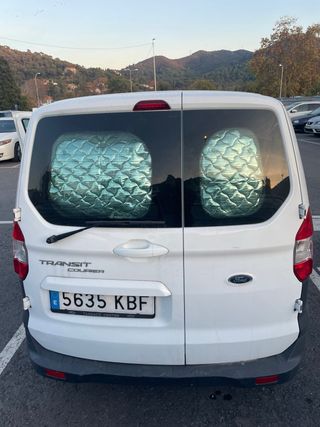 Ford Transit Courier 2017