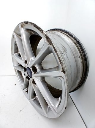 LLANTA FORD FOCUS III (4)