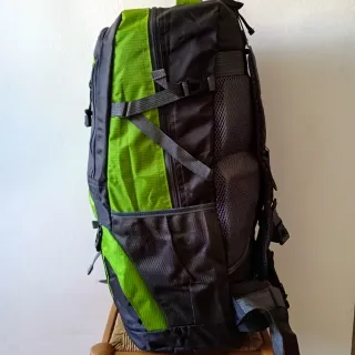 Mochila de montaña 60L impermeable – camping nueva