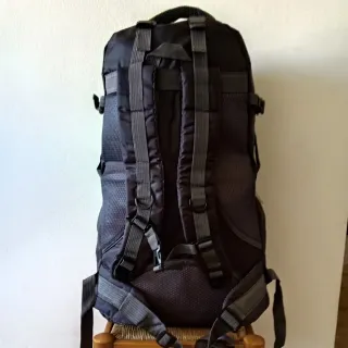 Mochila de montaña 60L impermeable – camping nueva