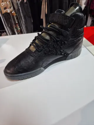 Zapatilla reebok classic