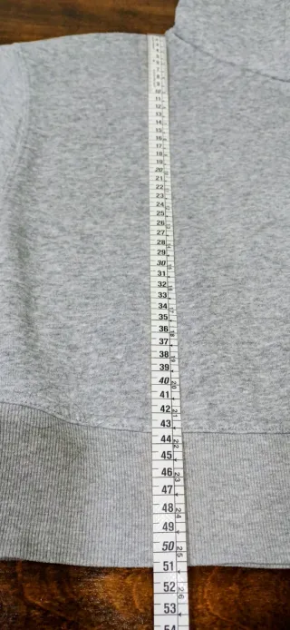 Sudadera con capucha.Zara