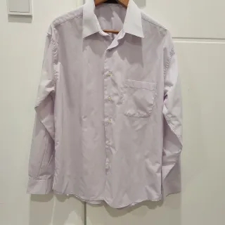 Camisa morada clara