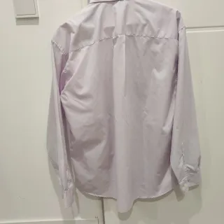 Camisa morada clara
