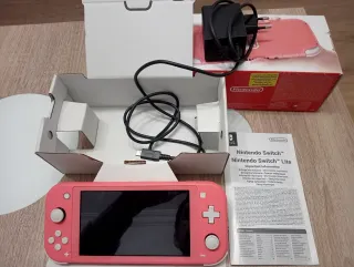 Nintendo Switch Lite Rosa + 3 Giochi