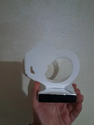 Bomboniera Claraluna coppia abbracciata