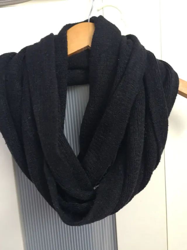 Bufanda circular negra