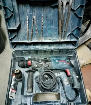 Taladro percutor Bosch Profesional