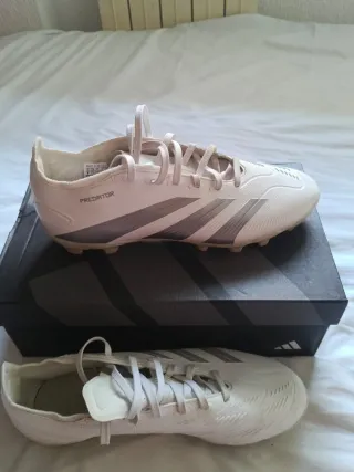 Adidas Predator League MG Talla 41
